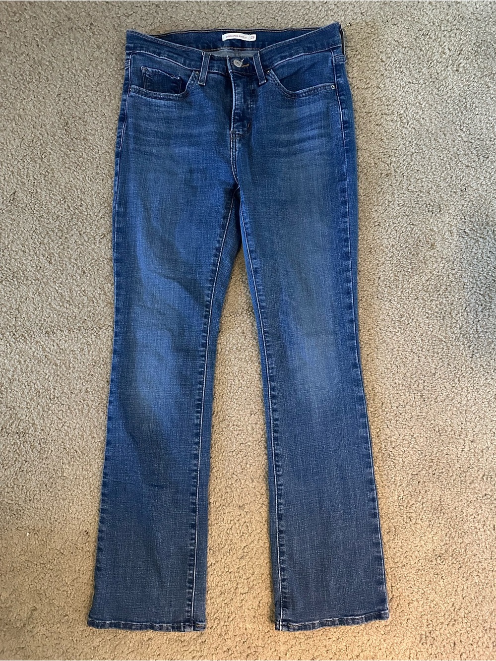 Levi’s 315 Shaping Bootcut jeans